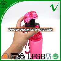 Free sample 750ml 650ml popular portable clear plastic water bottle with screw cap